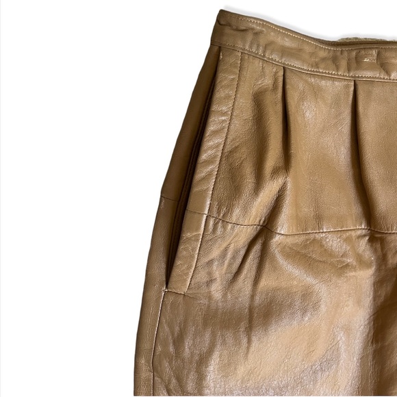 RARE 1970s Bonnie Cashin for Sills and Co Tan Leather Skirt - Picture 5 of 11